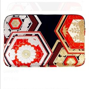 Tenjikubotan 15-inch MacBook Pro Sleeve